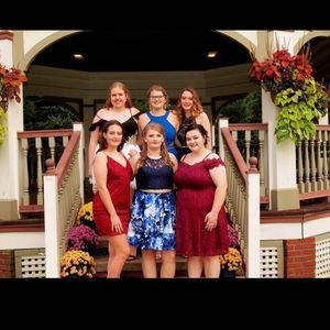 Meet your Posher, Marissa